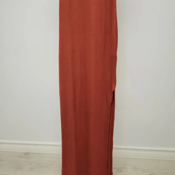Ardene  Ribbed Maxi Dress - Picture 2 of 4